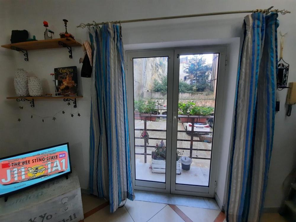 Apartament La Casa Nella Roccia Neapol Zewnętrze zdjęcie